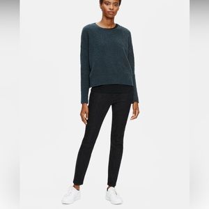 Eileen Fisher Petite Stretch Organic Cotton Pull On Black denim jeans. XS